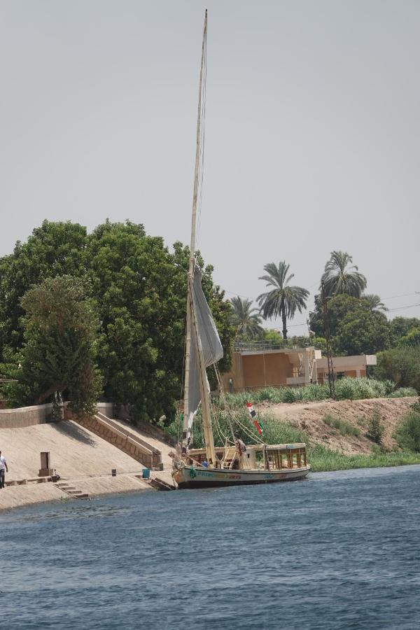 Hotel JJ Jamaica Felucca Assuan Esterno foto